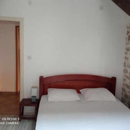 Apartments Historic Stone House Kotor Exterior foto
